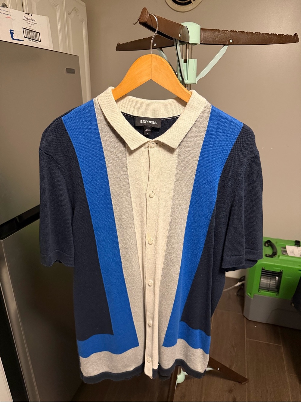 Express Men’s Short-Sleeve Polo in Navy, Blue & Cream